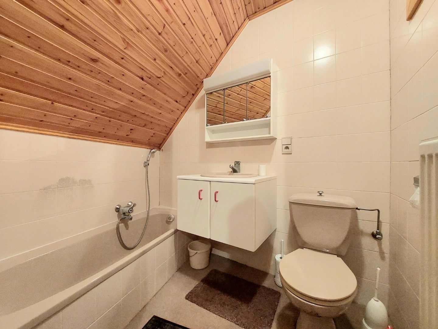 Ruime woning nabij de Smedenpoort foto 9
