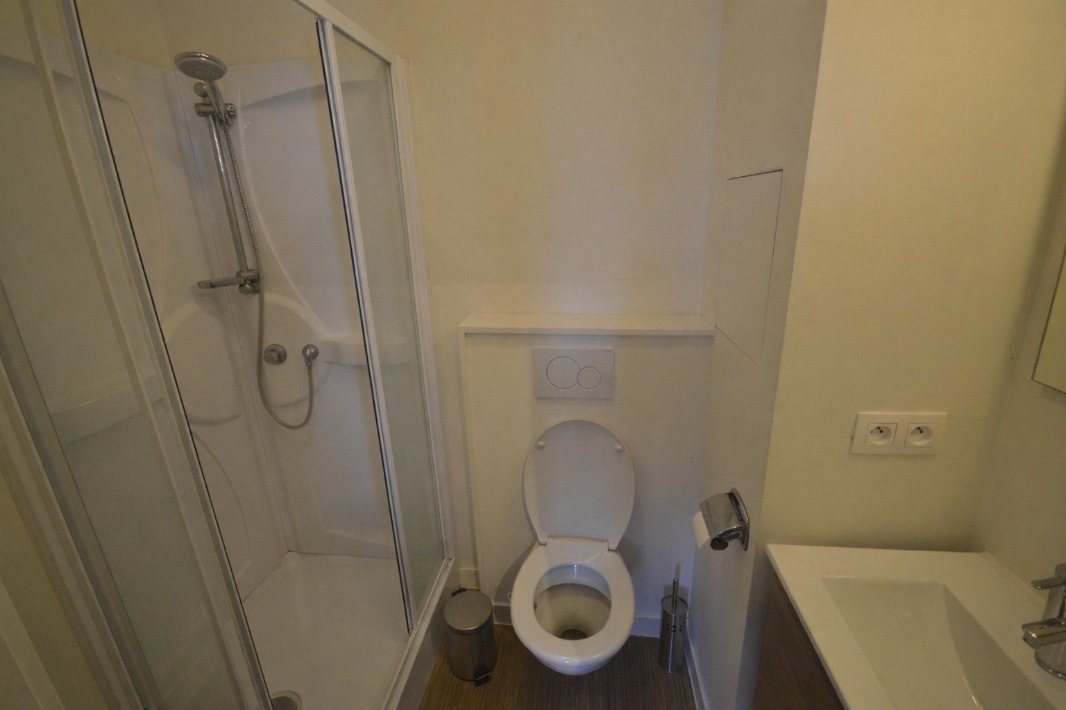 Prachtige Studenten studio centrum Brugge in een oase van rust! foto 5