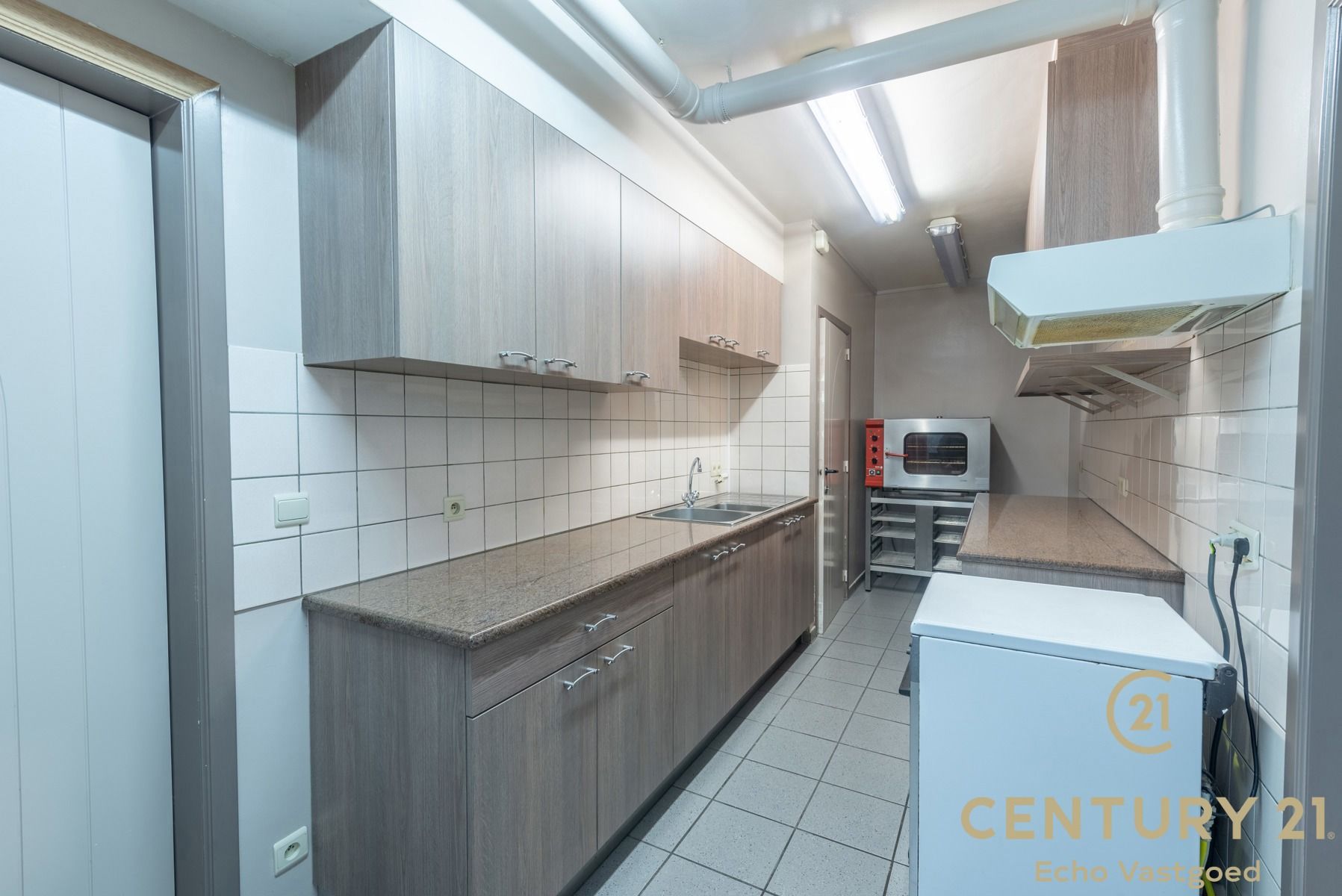 Ruime gezinswoning met 4 slaapkamers en polyvalente ruimte  foto 14