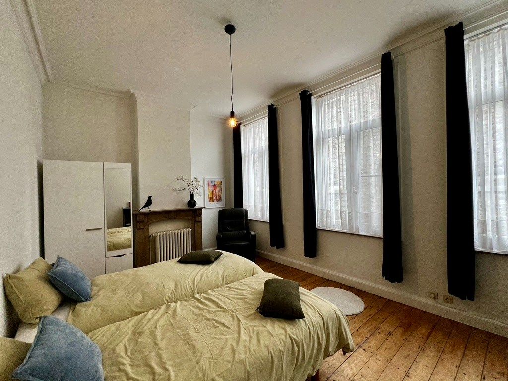 Studentenkamers of co-housing te huur pal aan de grote markt te Kortrijk foto 18