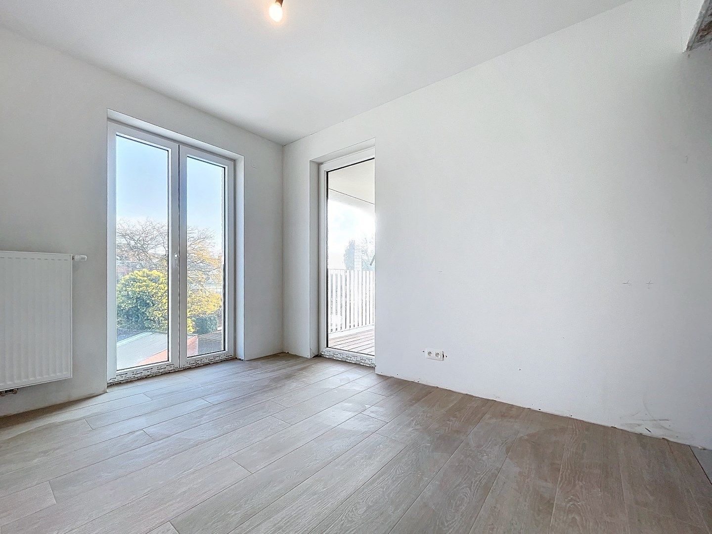 Nieuwbouwappartement met 2 slaapkamers, terras en garage foto 6
