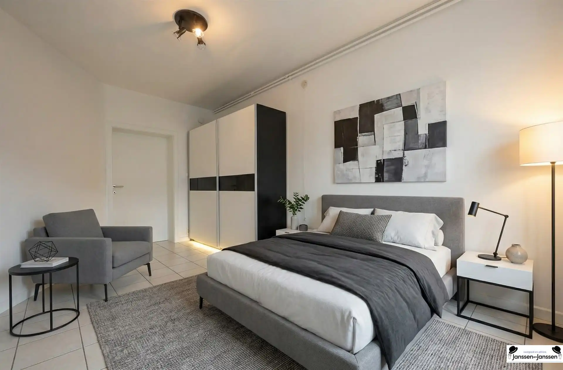 Ruim Instapklaar Appartement op de Zeedijk foto 17