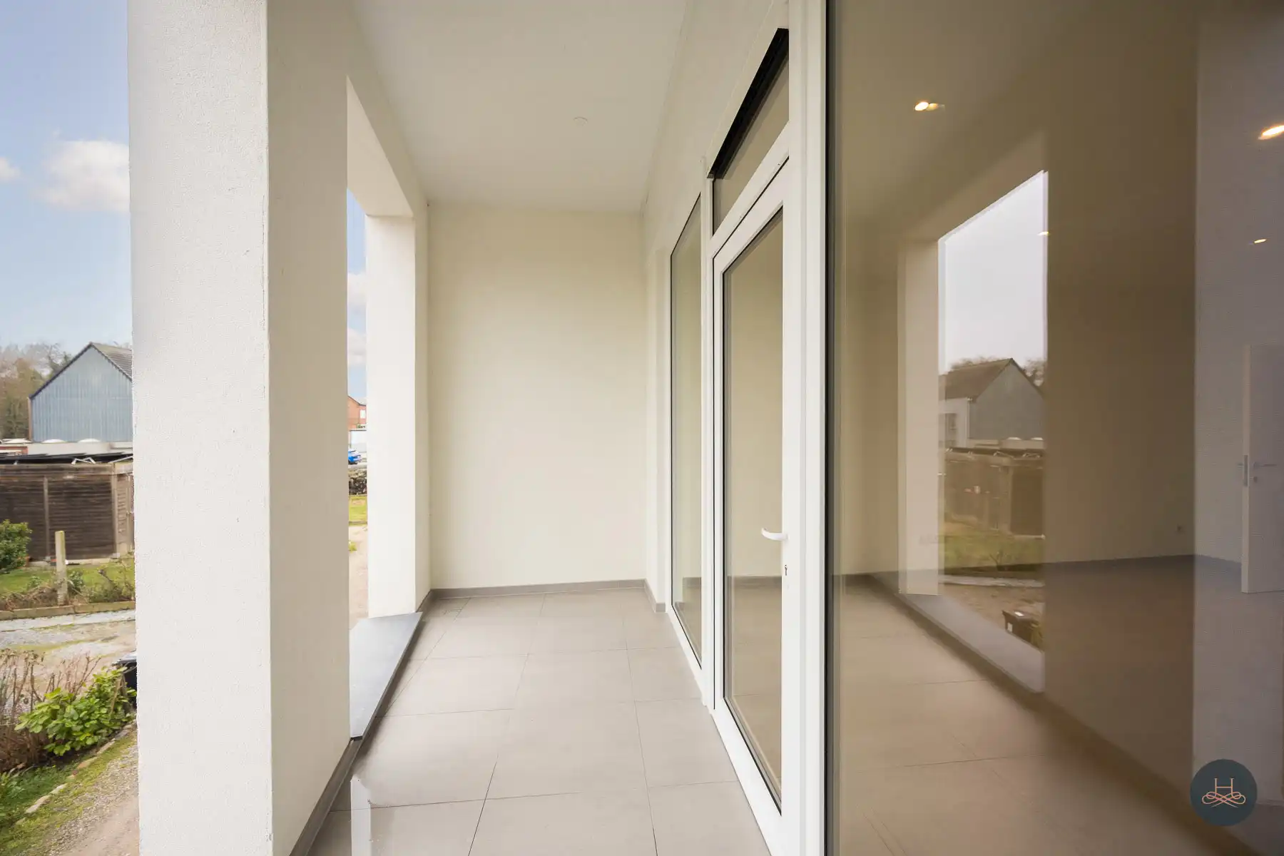 Gerenoveerd en zeer energiezuinig appartement met tof terras foto 22