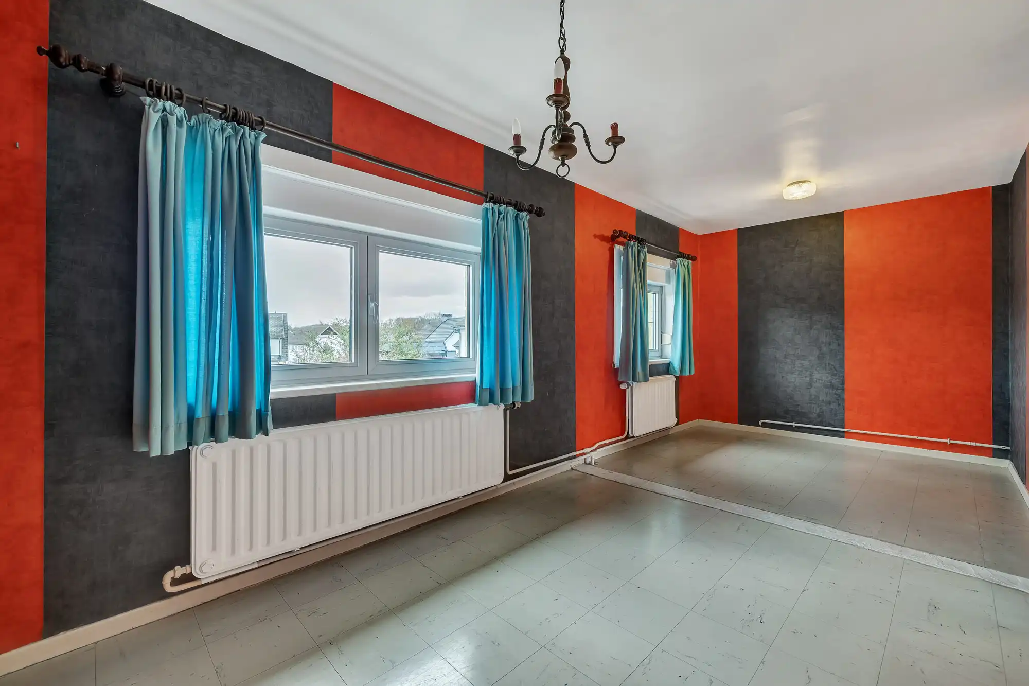 Halfopen bebouwing met garage en tuin in Ternat! foto 12