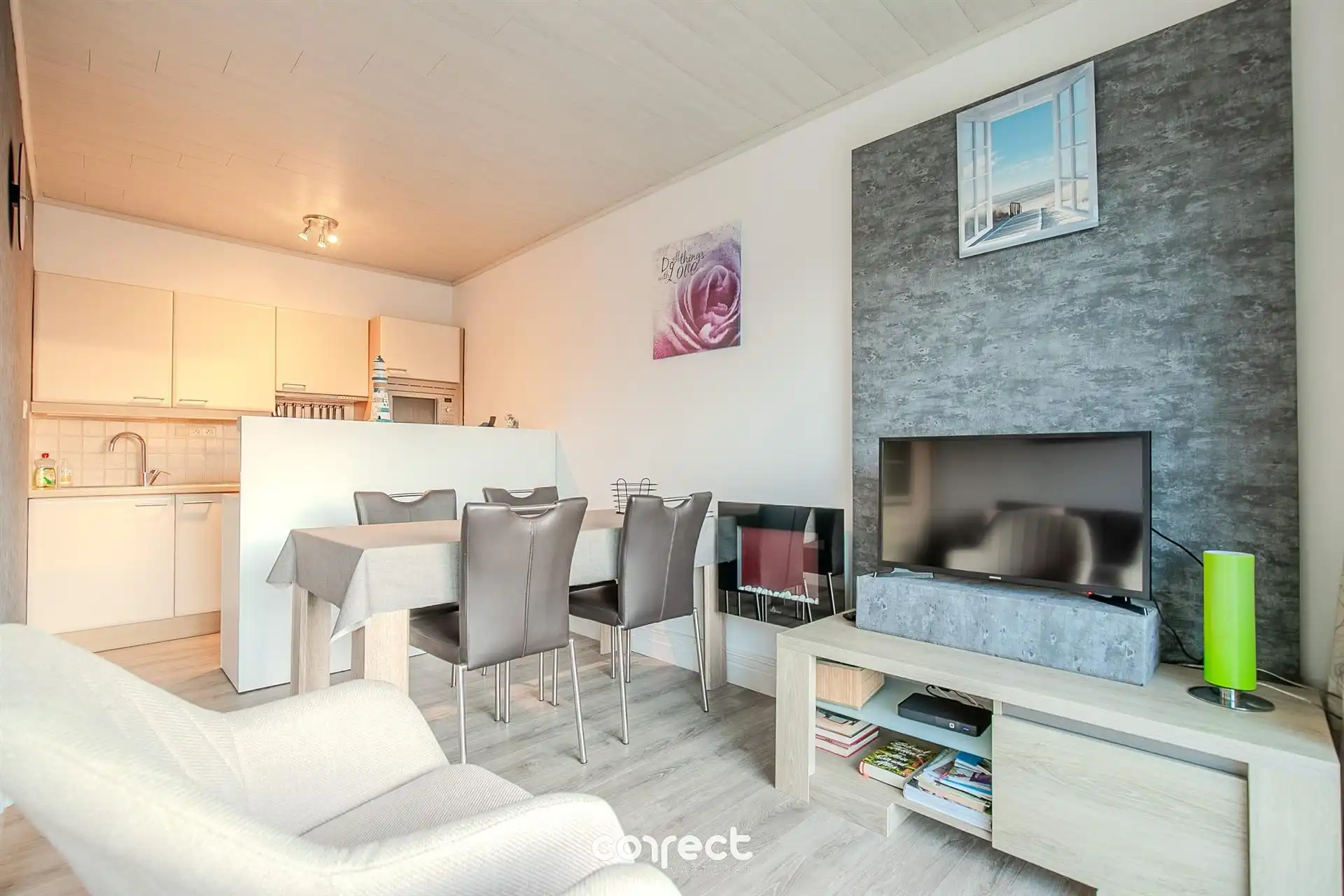 Hoofdfoto van de publicatie: Gemeubeld tweeslaapkamer app. met 2 ruime terrassen in Park Atlantis. 