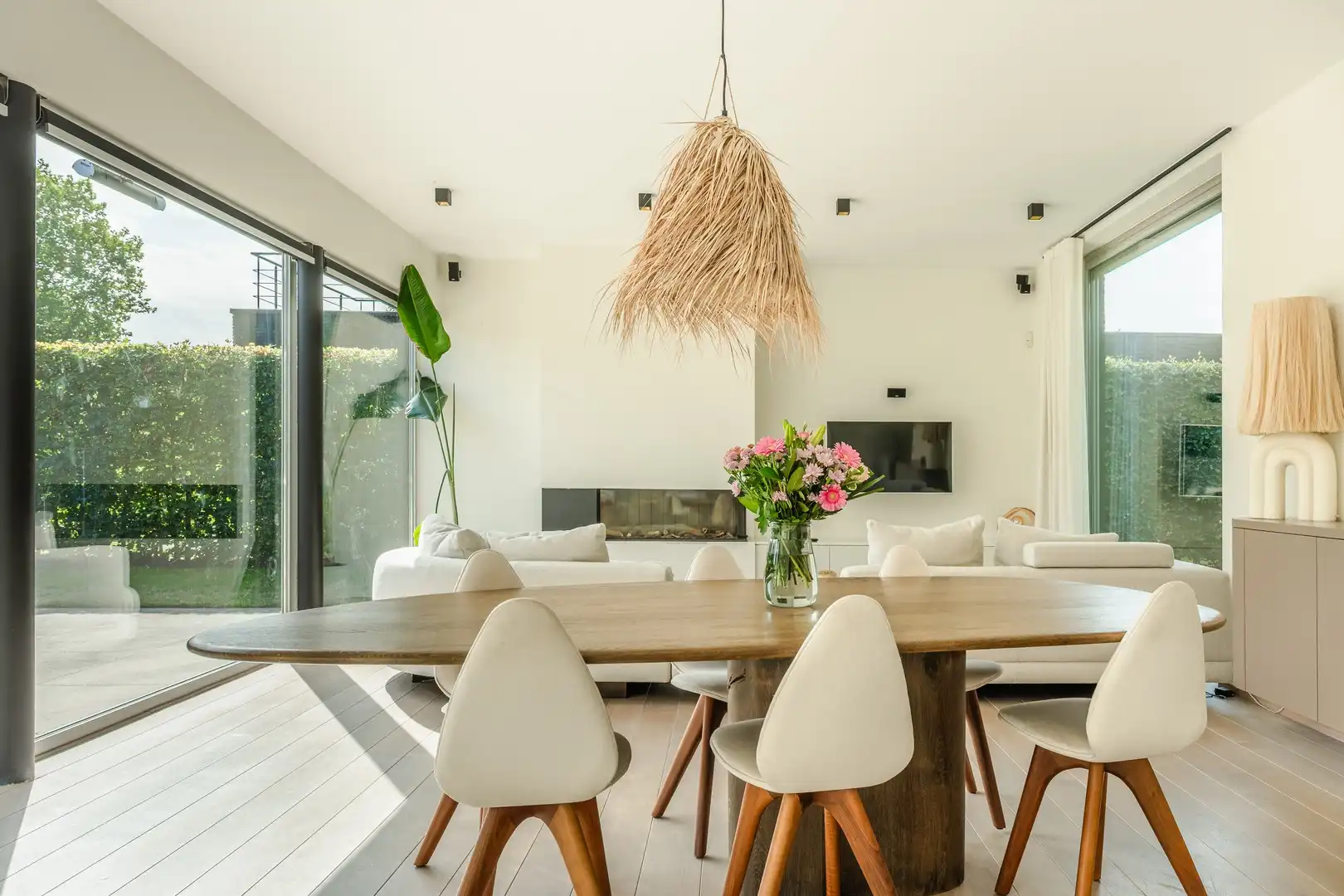 Exclusieve villa met zwemvijver op een absolute toplocatie in Bornem foto 6