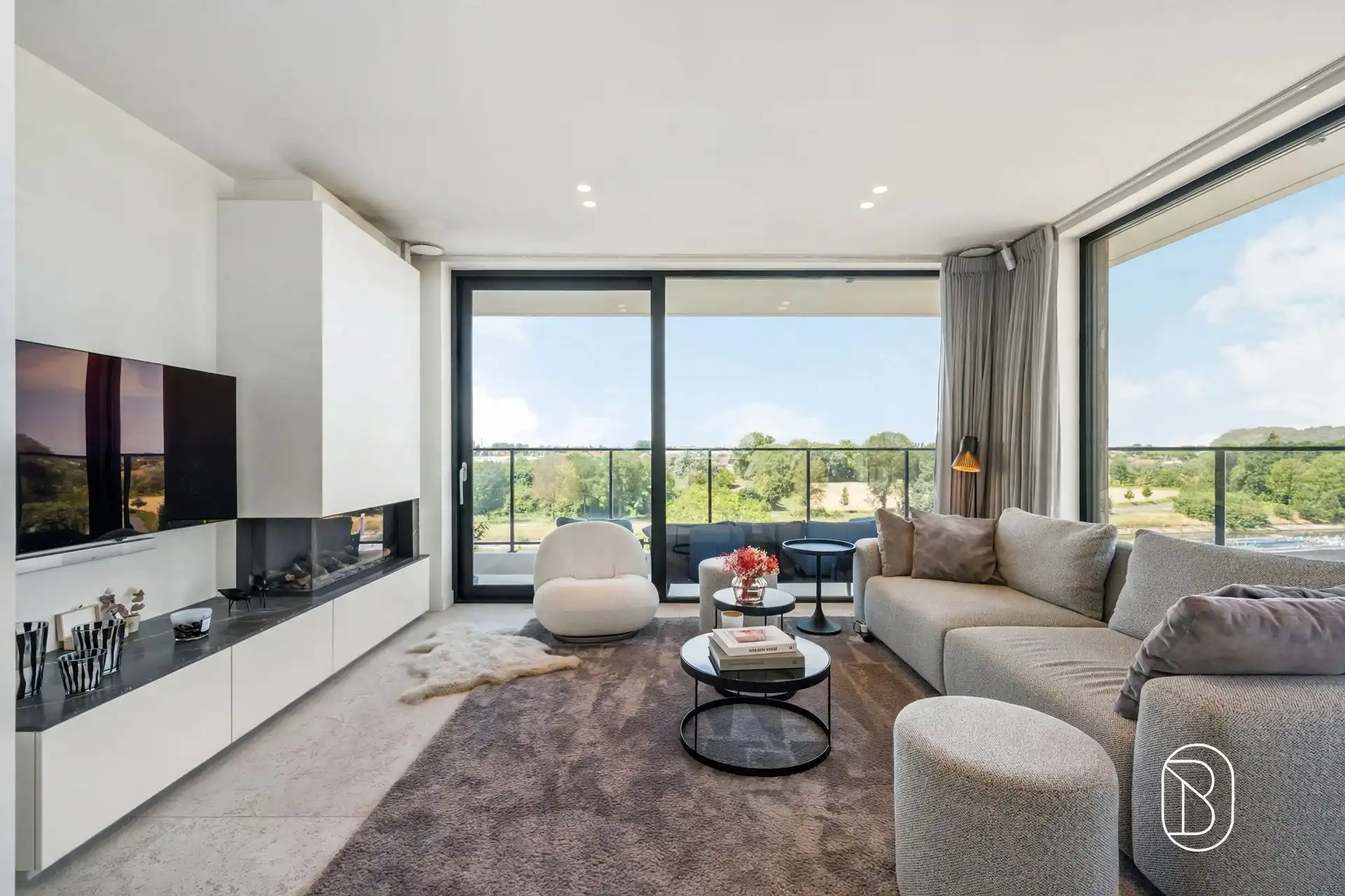 Subliem afwerkt penthouse met zicht op de Leie foto 4