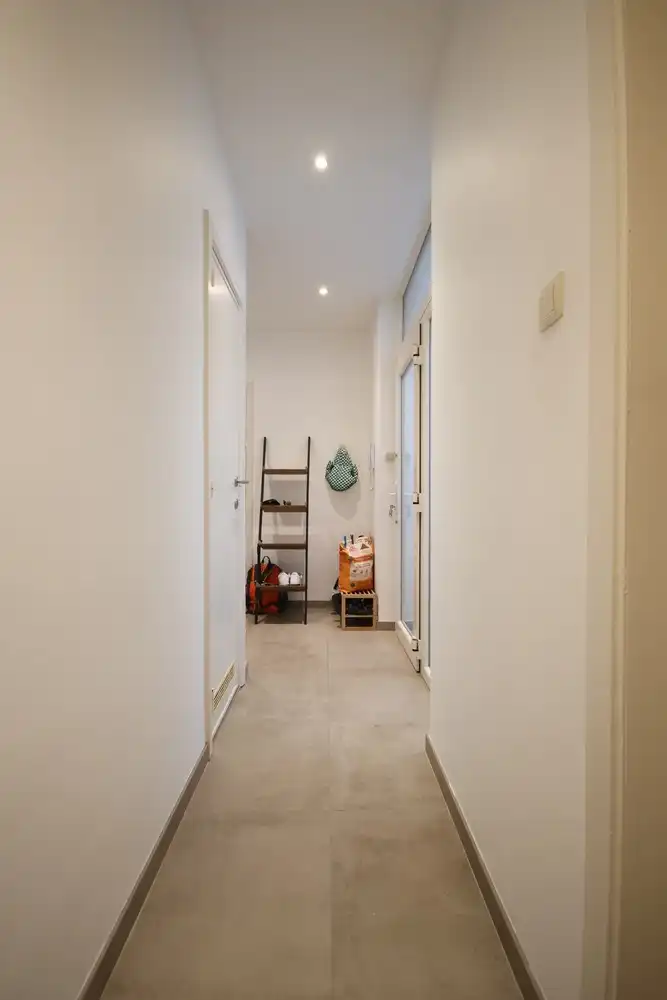 Modern en lichtrijk appartement met 2 slaapkamers en terras foto 5