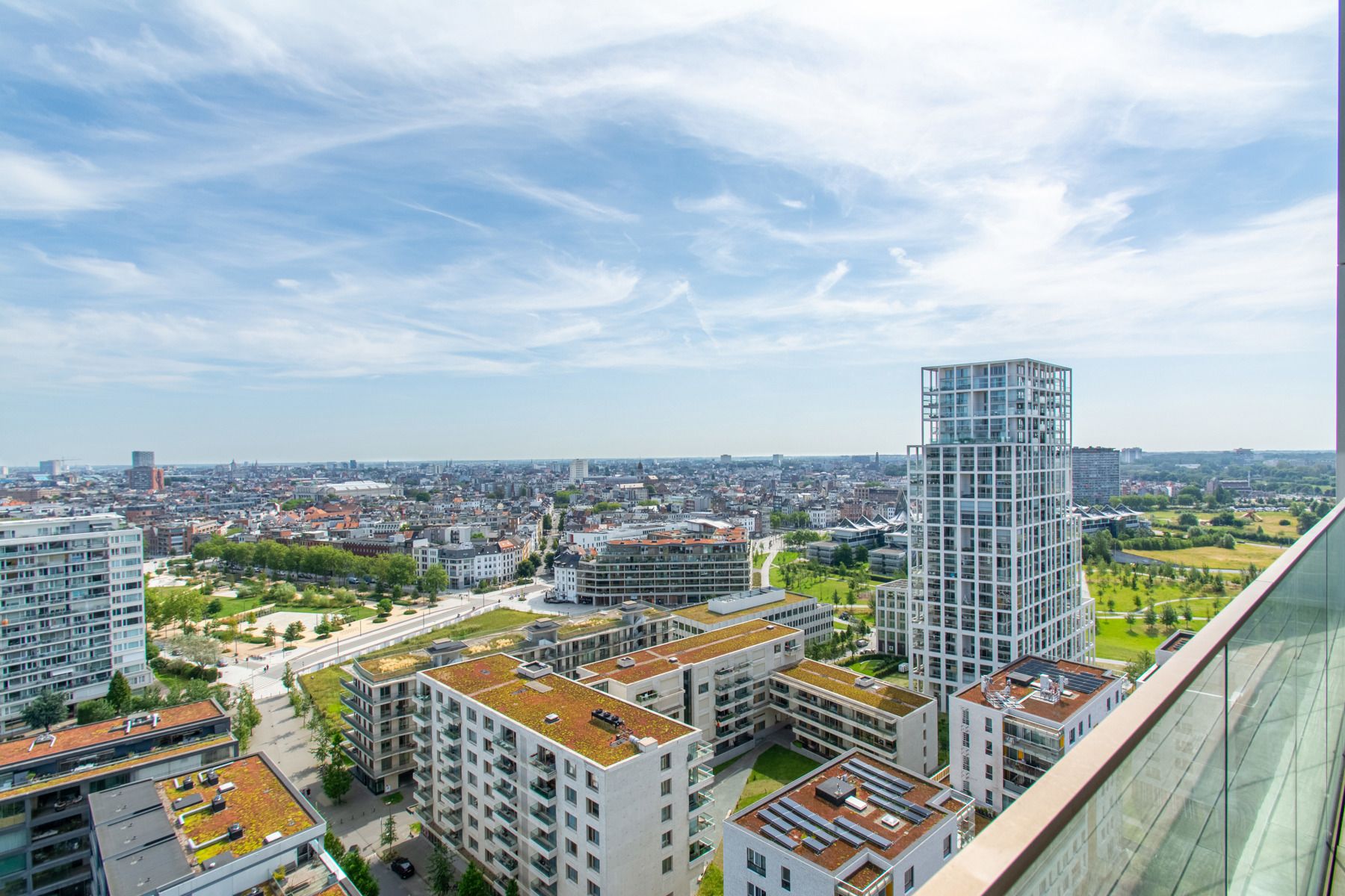 Ongemeubeld 1 slaapkamer appt. met zicht op de Schelde foto 8