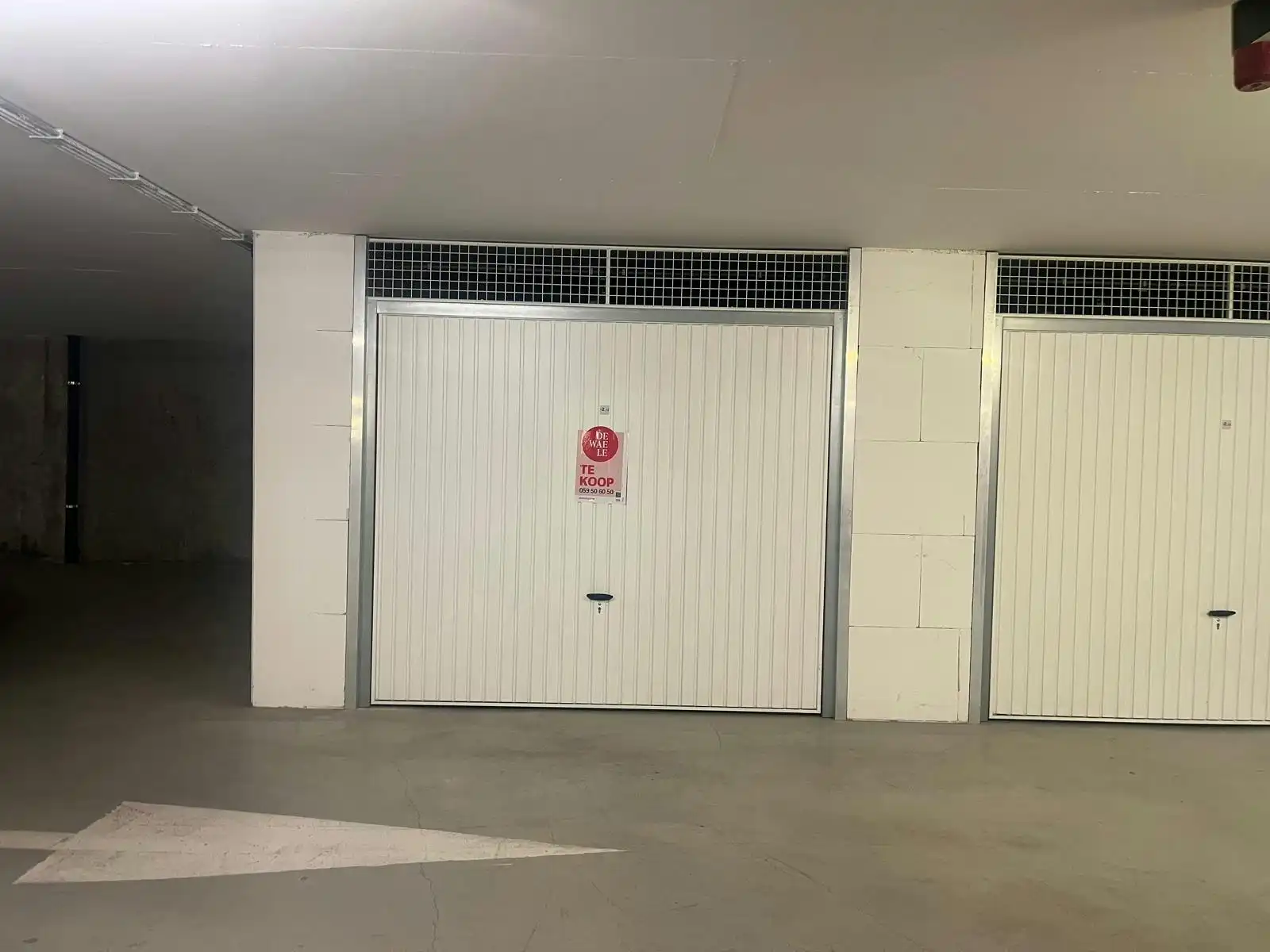 Ruime garagebox te koop onder het Marktplein te centrum! foto 2
