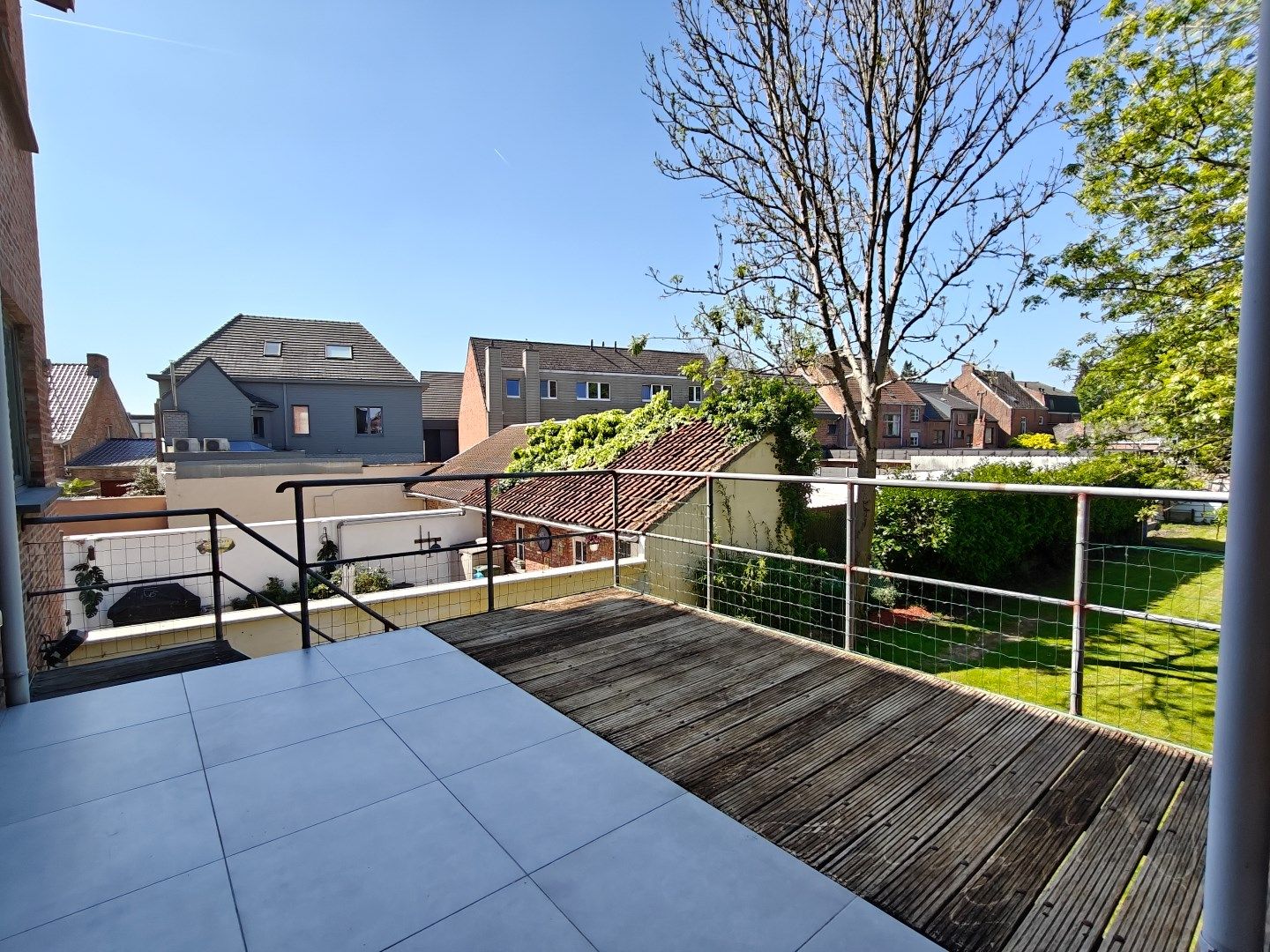 Ruime bel-étagewoning met garage, tuin en vier slaapkamers  foto 13