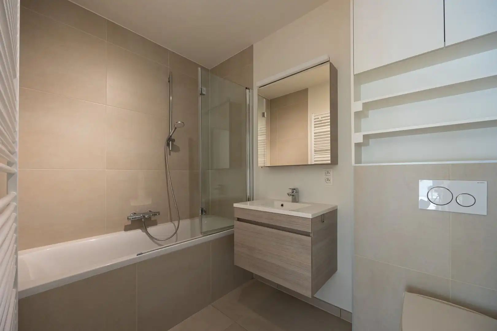 Cadixapp met groot terras foto 18