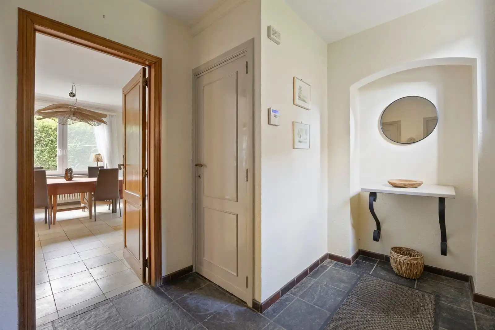 Ruime villa (230m²) met 3 slaapkamers + bureau op 6a 38ca foto 6