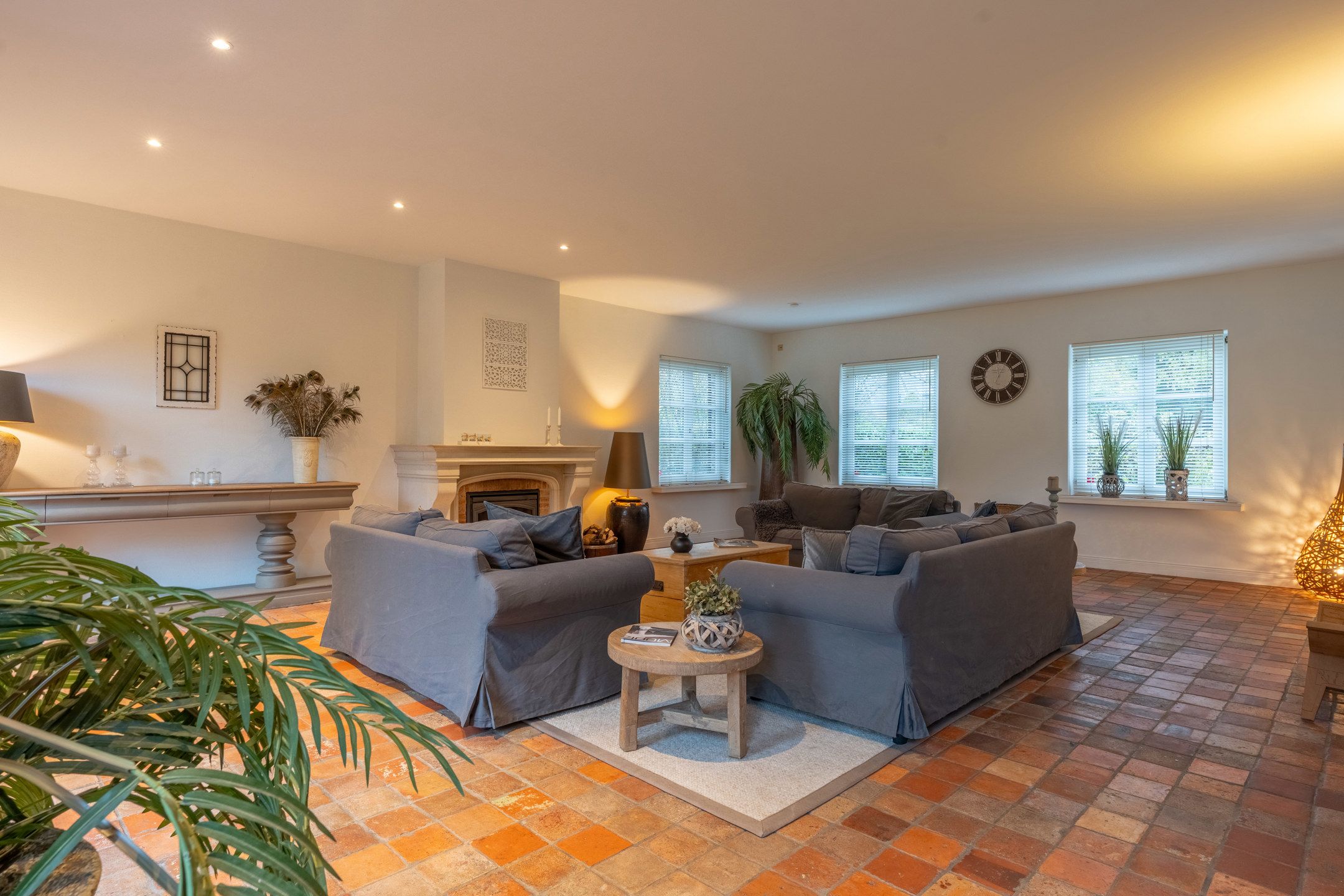 Prachtige villa met  residentiële ligging op 1.754 m² foto 8