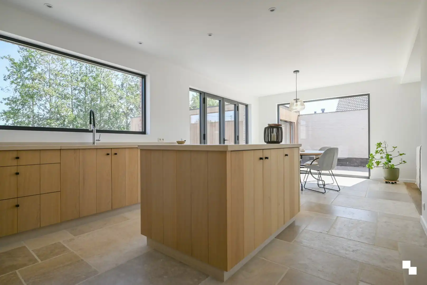 Karaktervolle vrijstaande woning te Ingelmunster foto 18