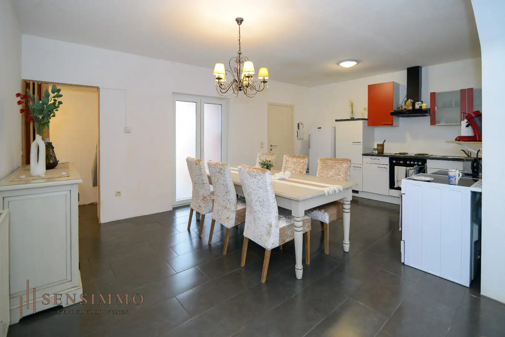 Prachtig gelegen gelijkvloers appartement met terras + P foto 9