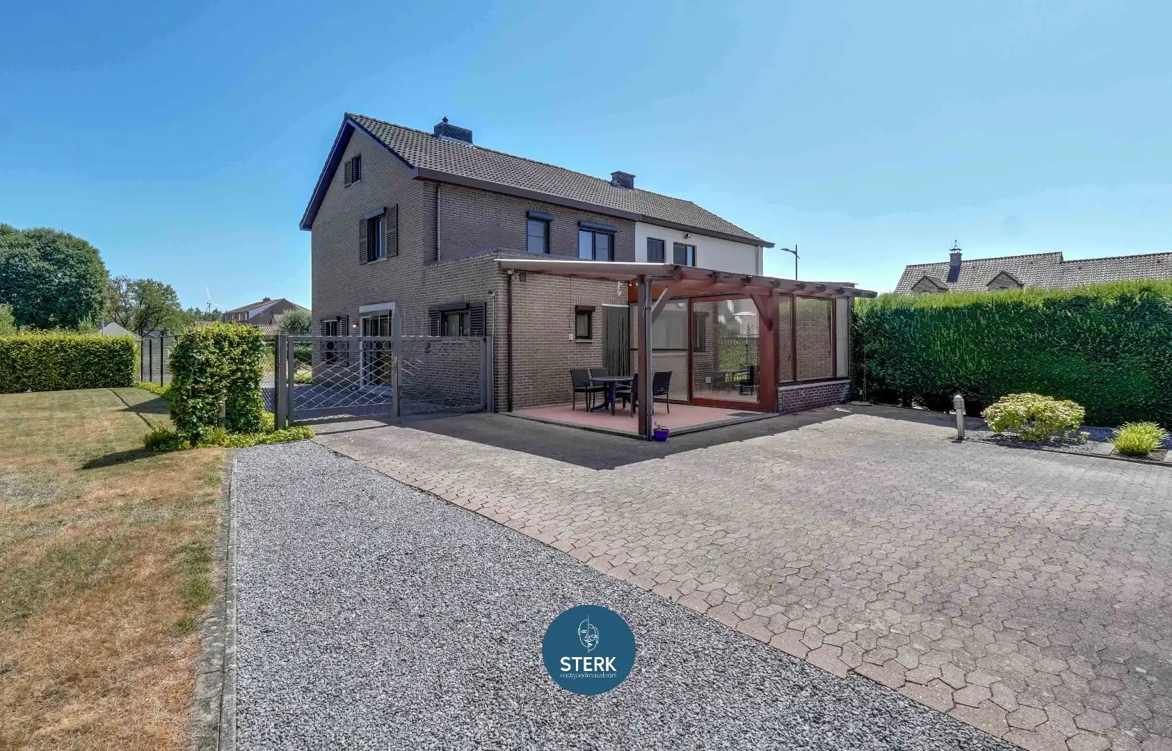 CHARMANTE GEZINSWONING MET 3 SLPKS IN MAASMECHELEN !  foto 16