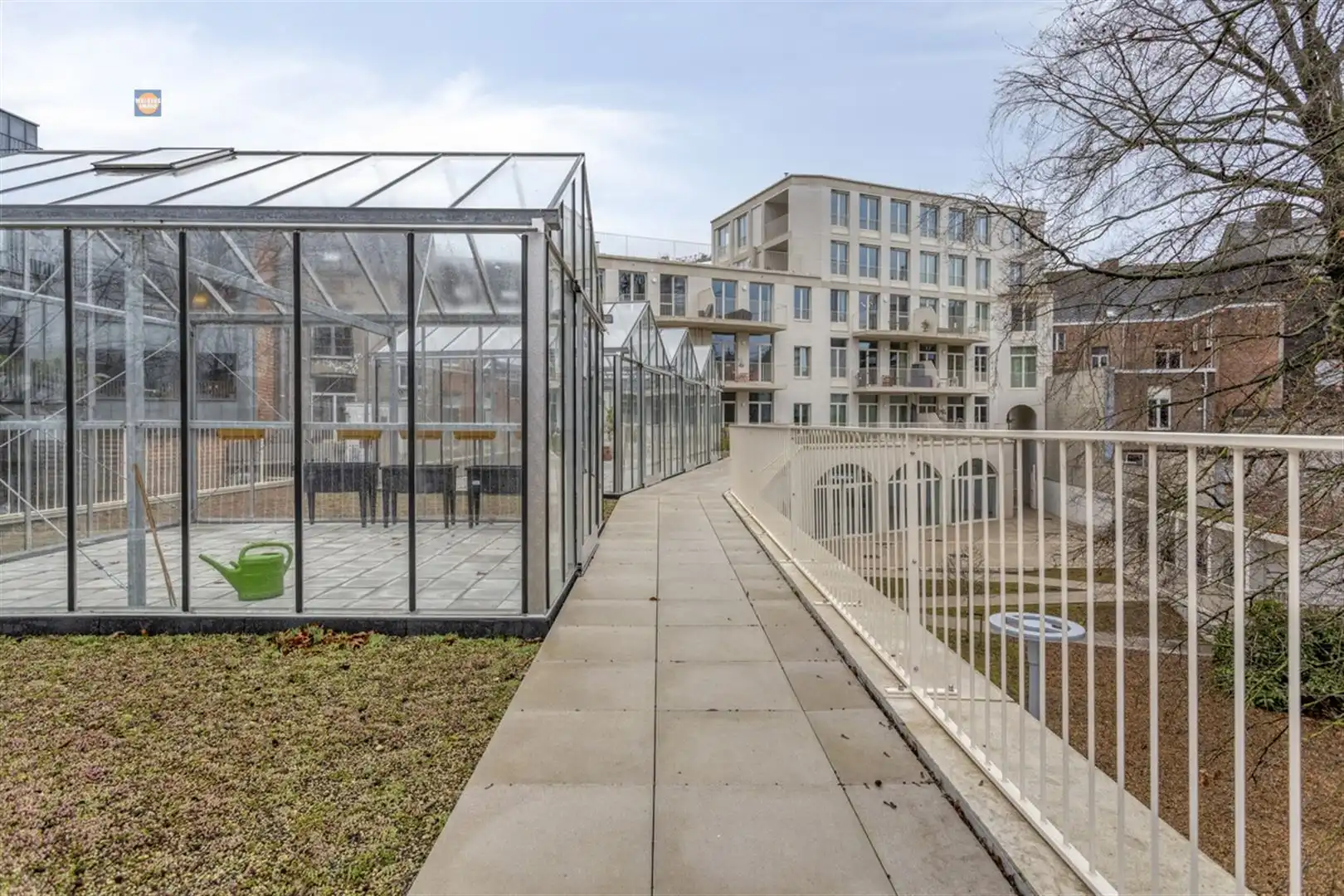 Modern en instapklaar appartement met 2 slaapkamers op absolute topligging foto 25