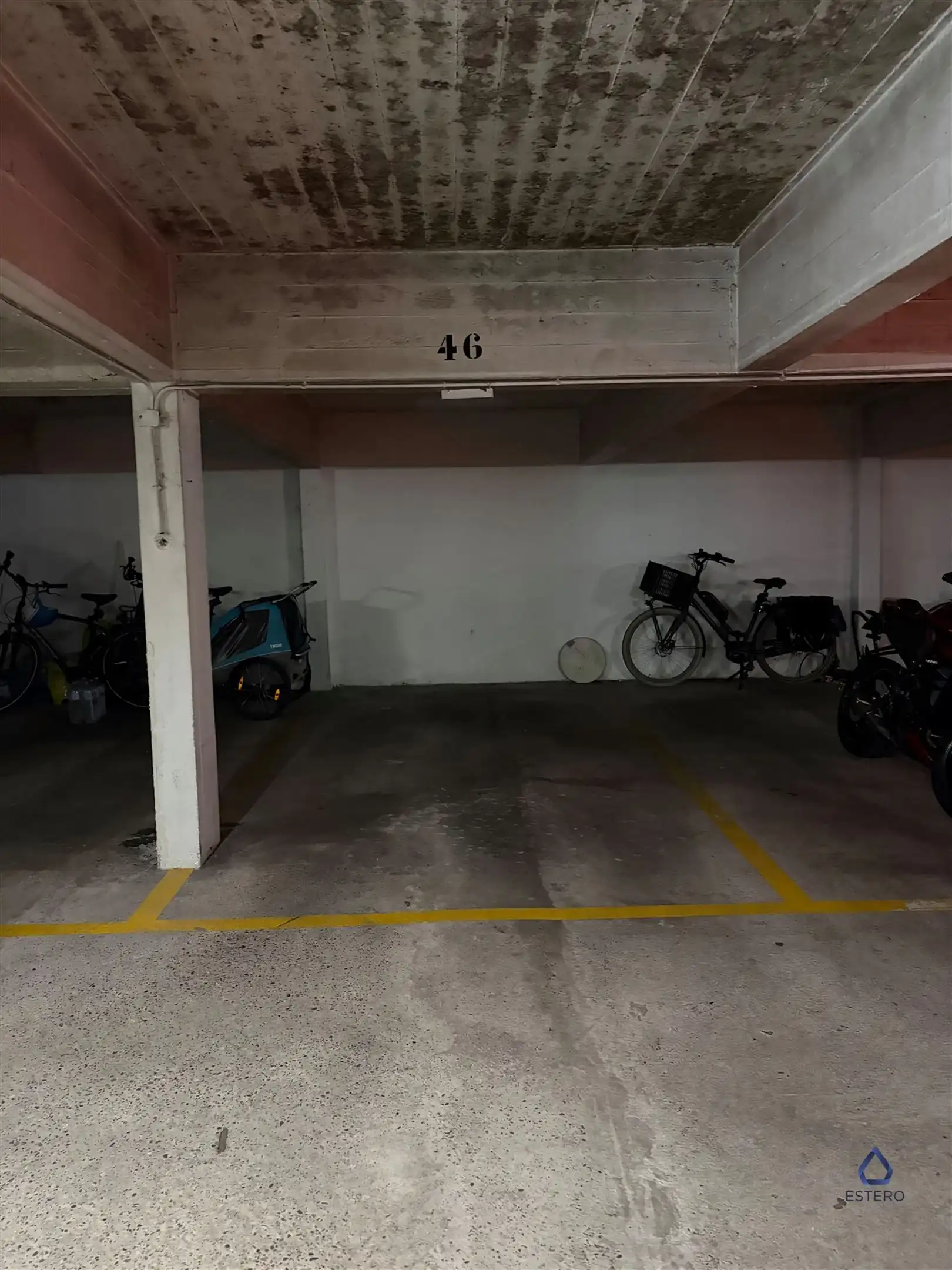 Ruim 2 slaapkamerappartement te Berchem foto 17