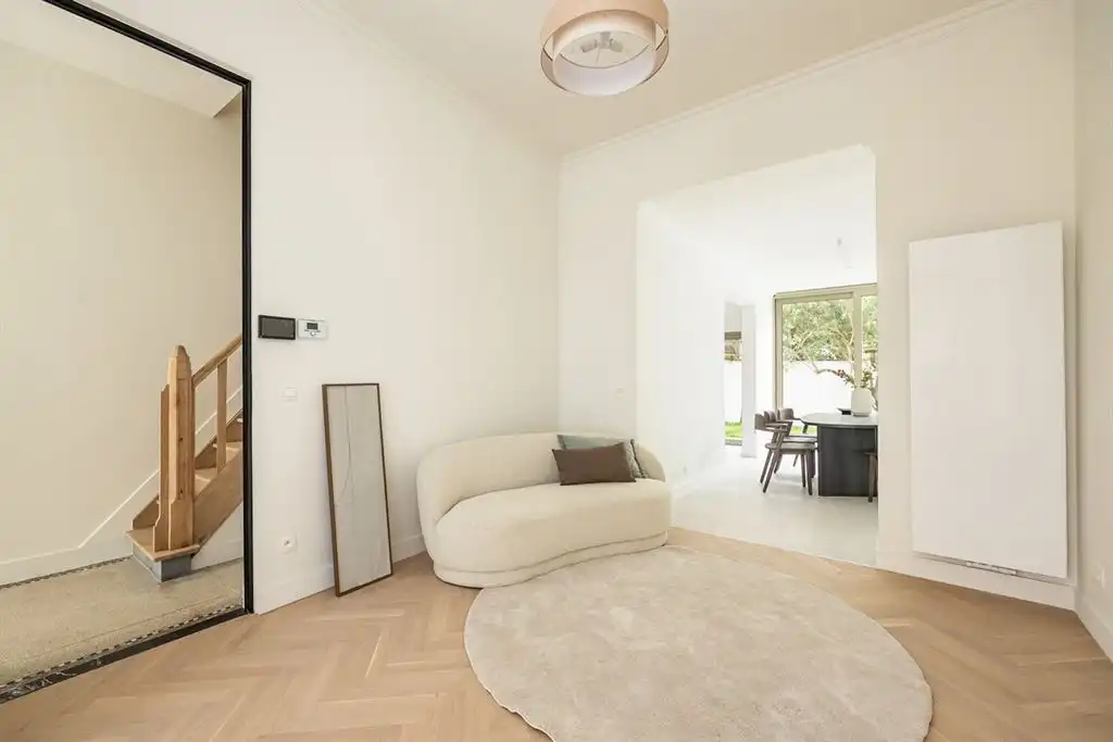 Hoogwaardig gerenoveerd herenhuis vlakbij Zurenborg foto 12