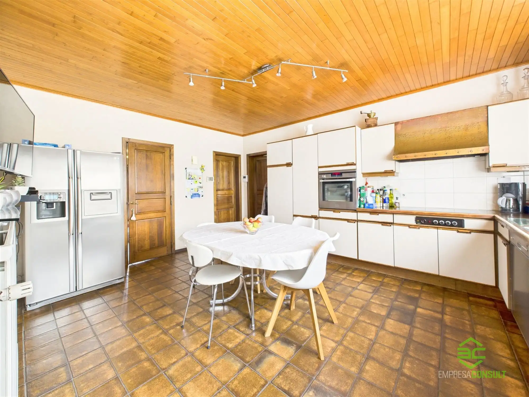 Ruime OB met aparte bureauruimte en 4 slpk in Brustem! foto 18