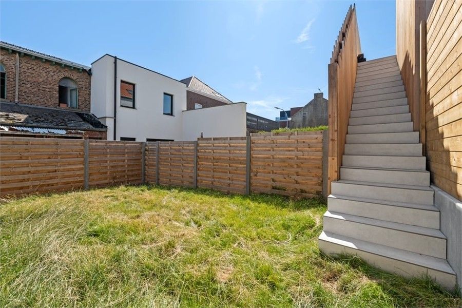 3 SLK APPARTEMENT MET RUIME TUIN EN PARKEERPLAATS IN HET CENTRUM VAN LANDEN - mogelijk aankoop 6% BTW foto 26