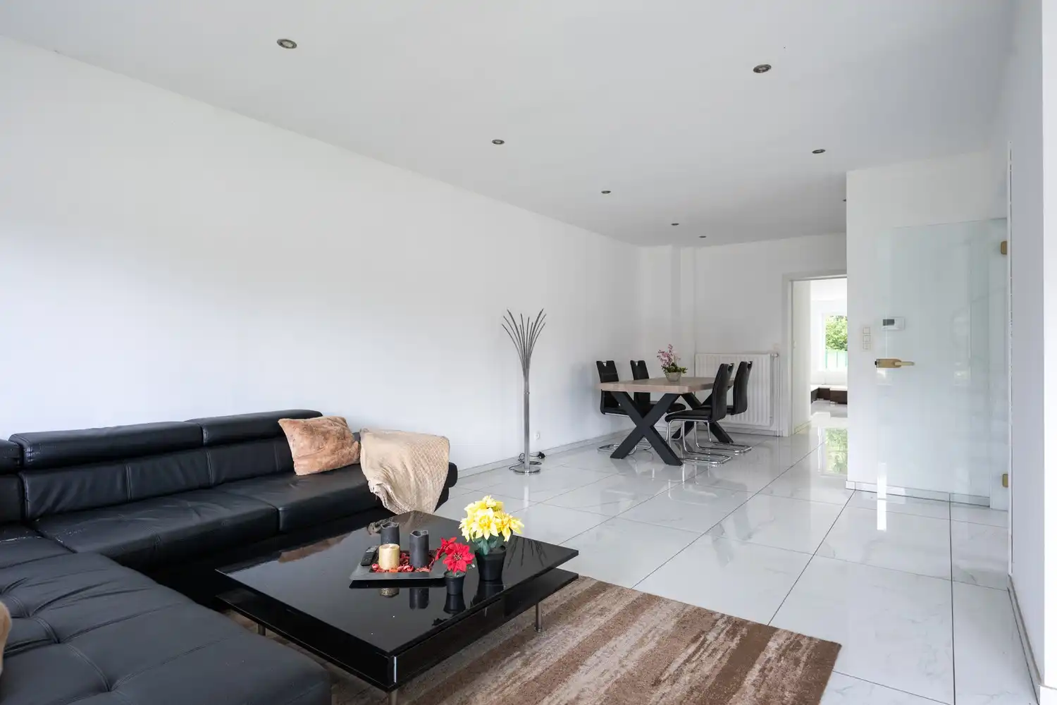 Gerenoveerde woning met 3 slpkrs te Putte foto 4