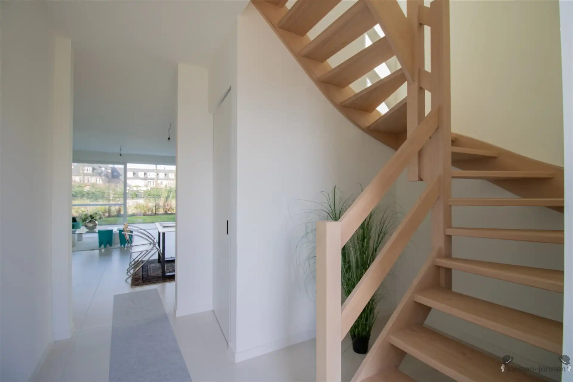 Nieuwbouwwoning HOB met 2 tot 3 slaapkamers met luxueuze afwerking. foto 8