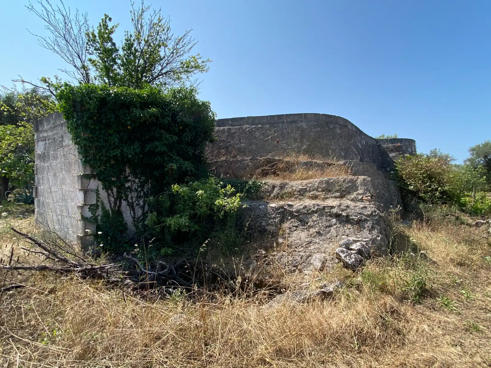 Twee fascinerende trulligroepen te koop in Puglia, Italia: An Italian Home away from Home foto 12