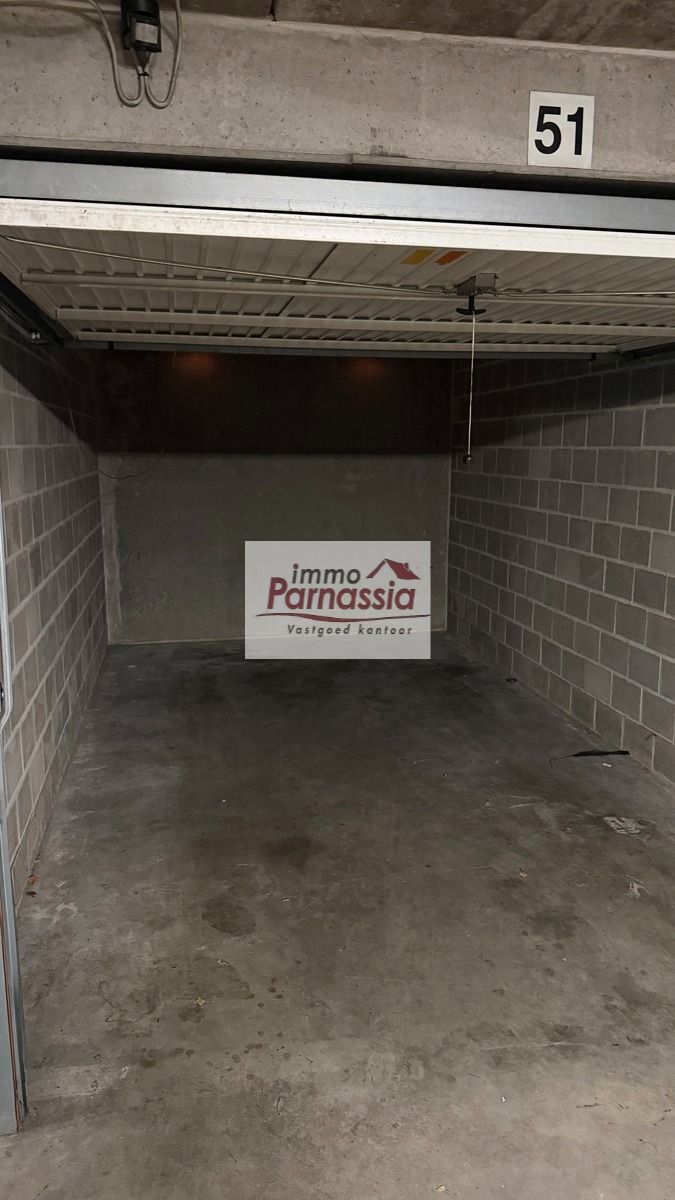 Zeer aangenaam en centraal gelegen 3 slaapkamer appartement  foto 36