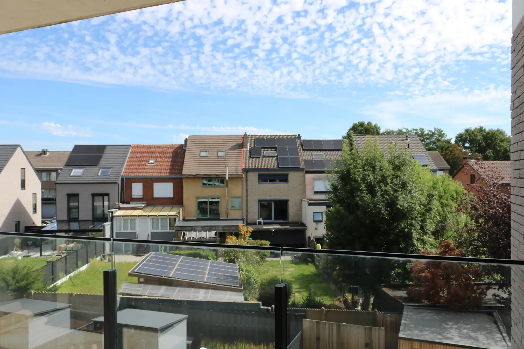 Ruim&energiezuinig 2-slpkmrappartement met terras en airco foto 6