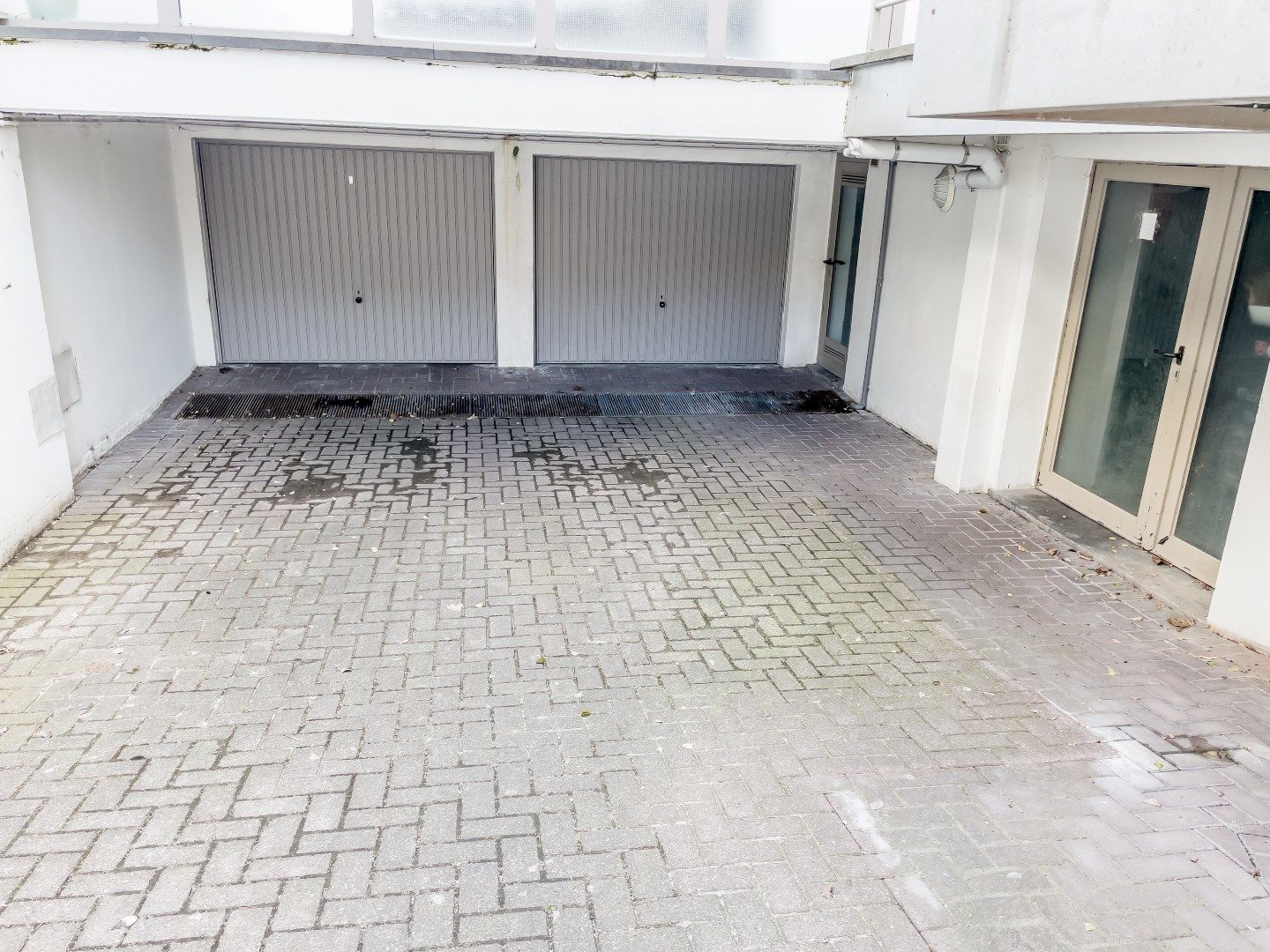 Uniek gelegen appartement (plateau) in een villa residentie met weidse zichten op enkele passen van het Albertplein en de Zeedijk.  foto 21