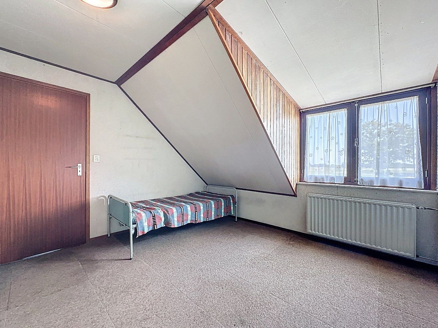 Landelijk wonen met grote schuren foto 16