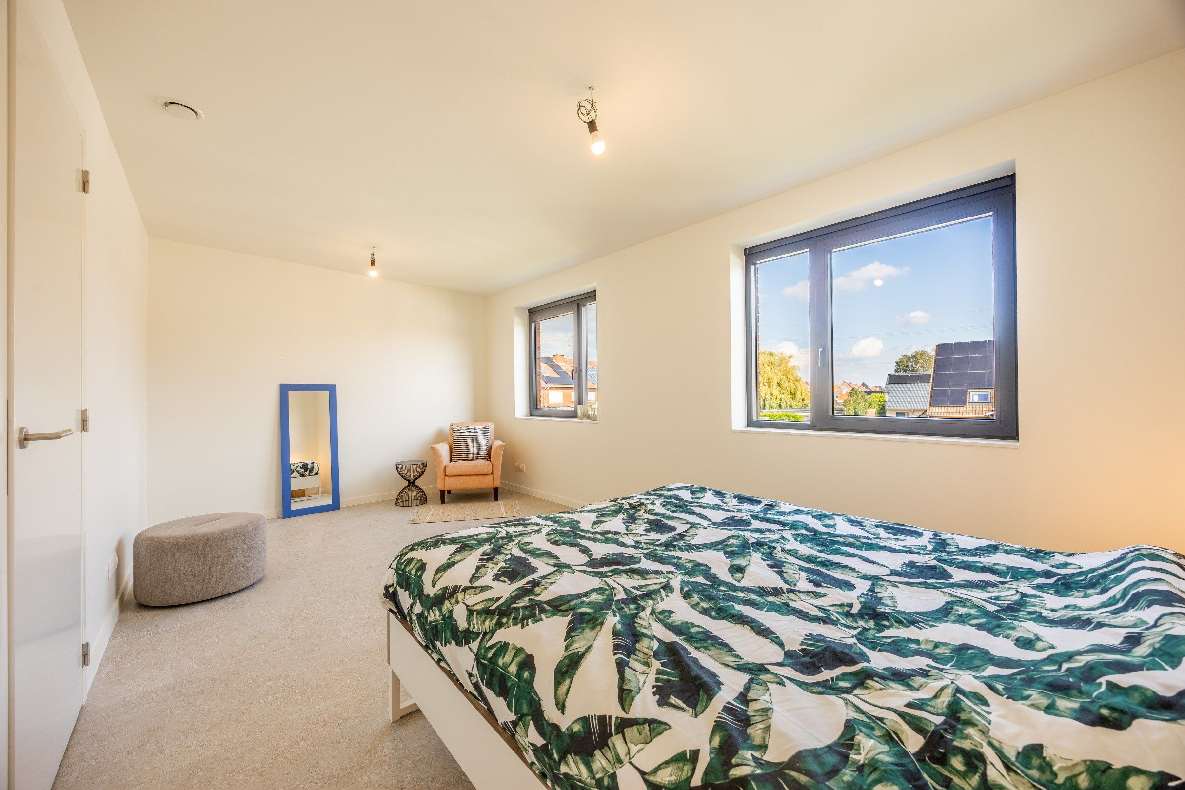 RUIME, KLASSEVOLLE EN ENERGIEZUINIGE WONING  foto 9