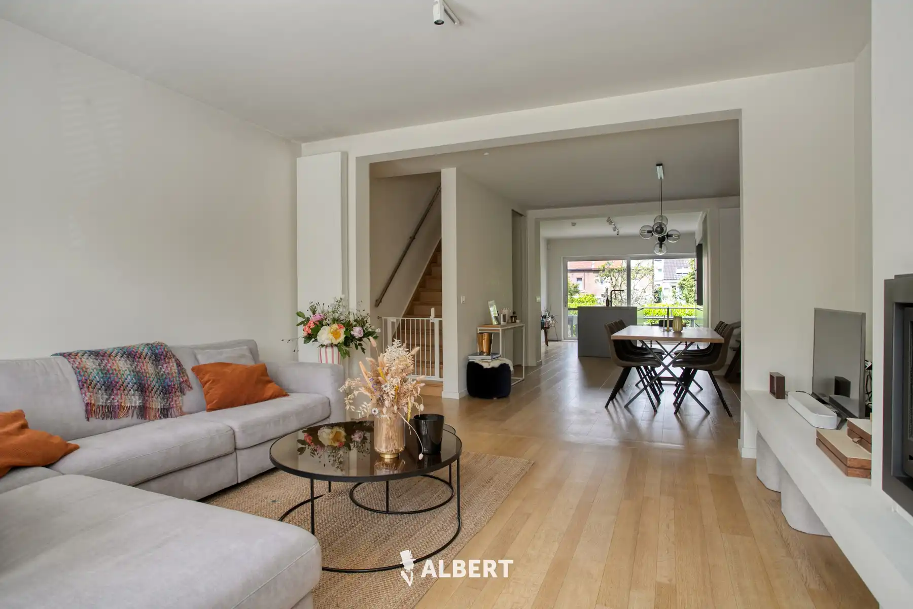 Luxueuze stadswoning met 3 slaapkamers op toplocatie foto 3