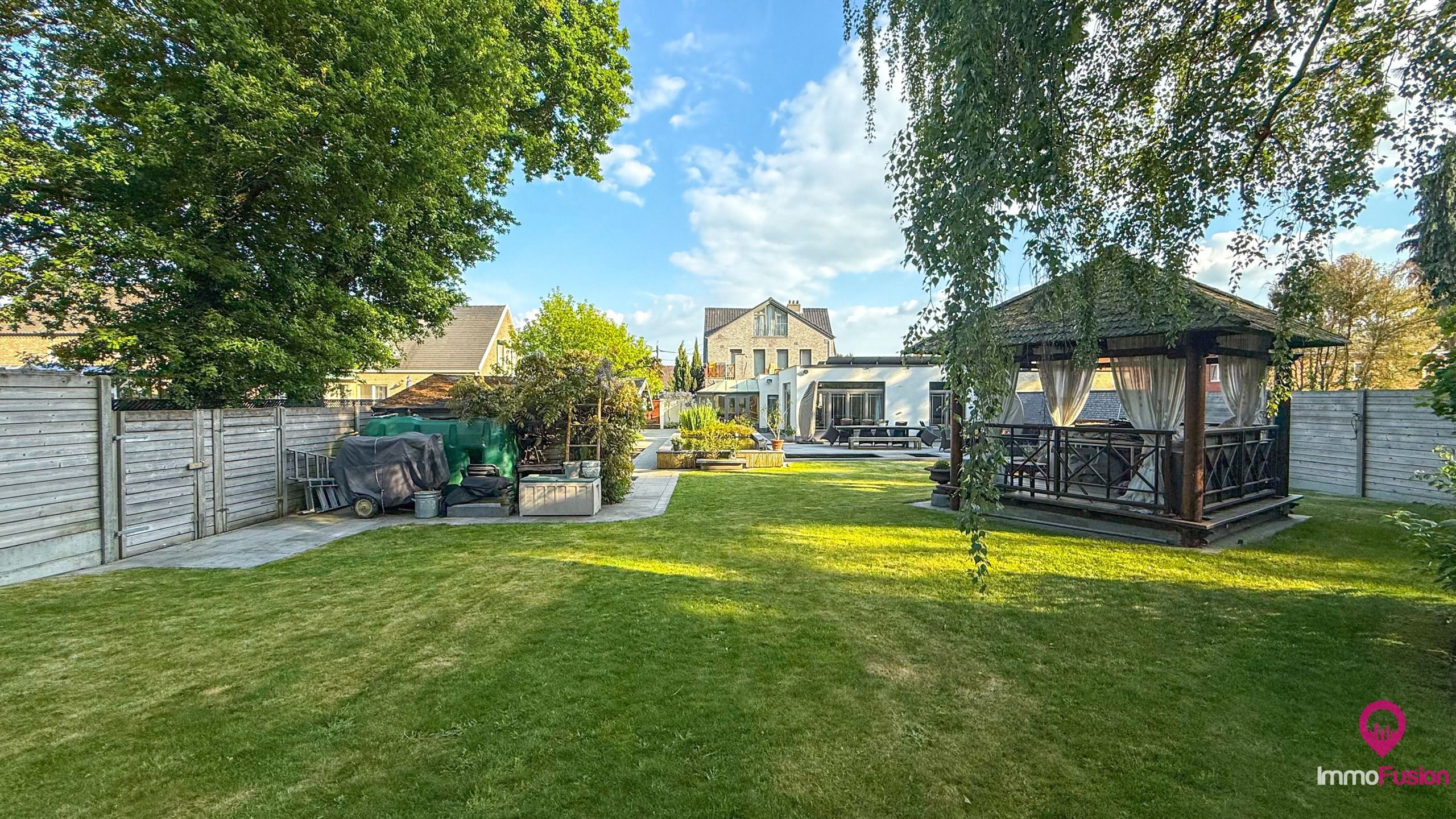 Rustig gelegen instapklare woning met 4 slpks en mooie tuin! foto 63