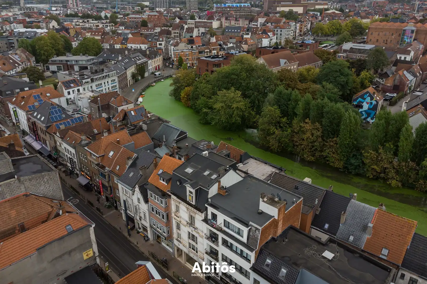 Luxueus gemeubeld penthouse met zicht op de Leie en de Gentse torens foto 18