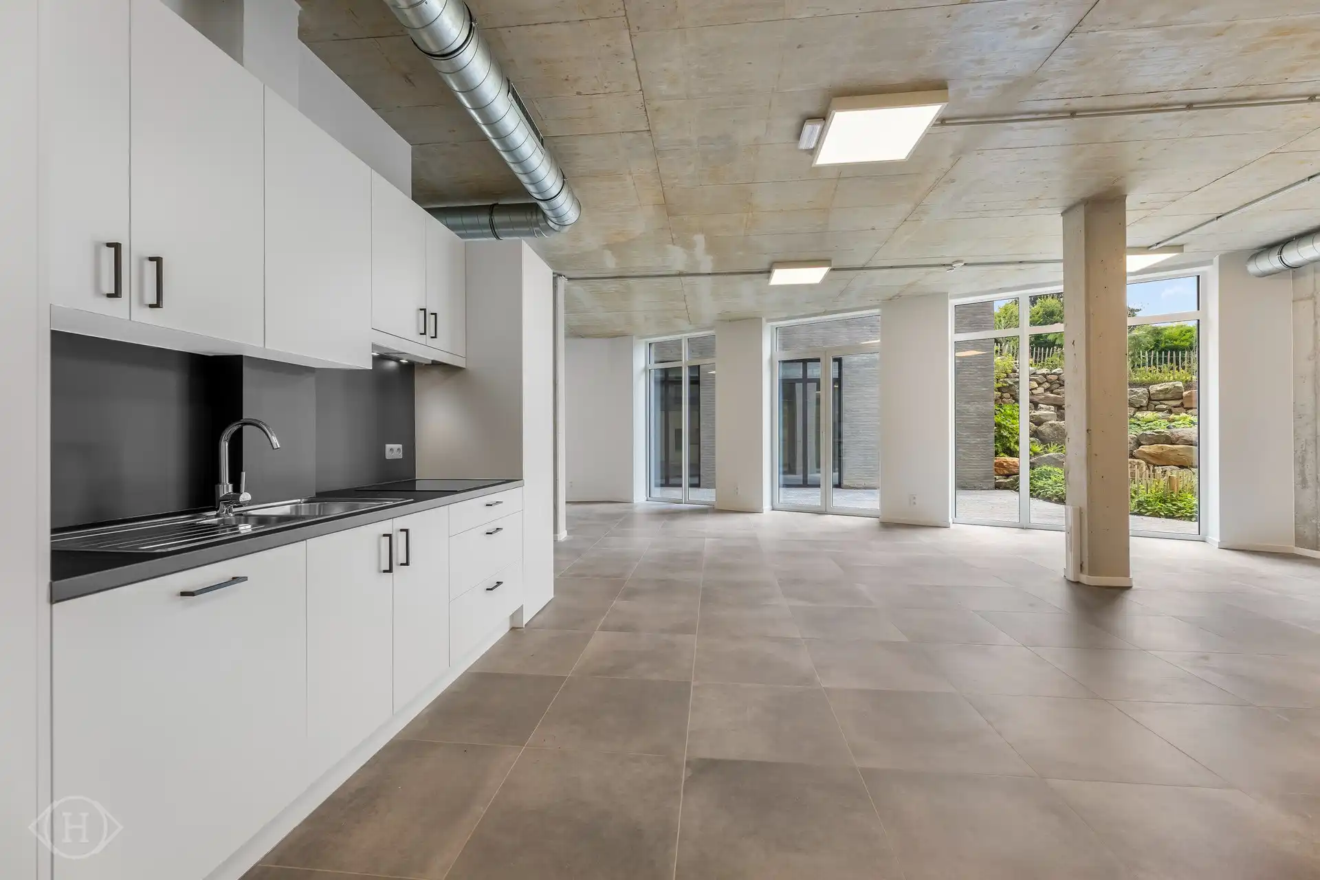 Commerciële nieuwbouwruimte te huur foto 4