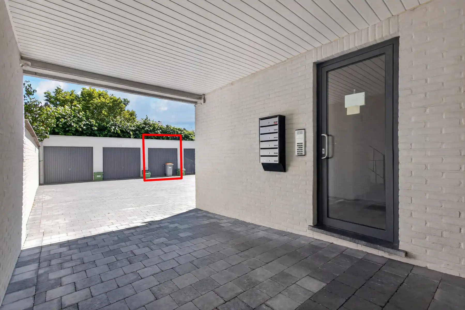 APP. GLV - 2 SLK - GARAGEBOX - CENTRUM - RUSTIG foto 12