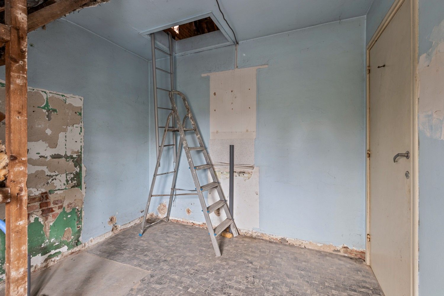 Grotendeels gerenoveerde woning met 5 slaapkamers! foto 35