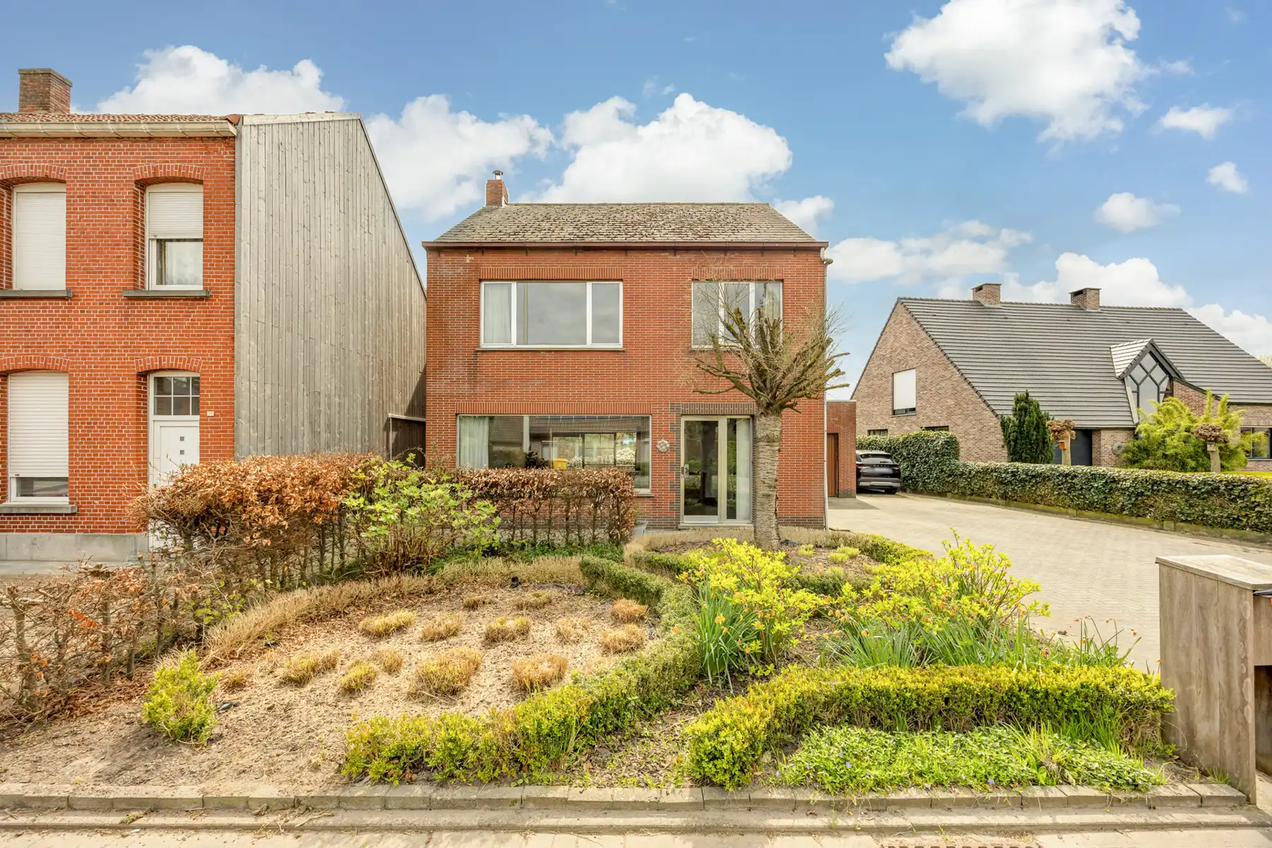 Ruime gezinswoning met tuin op topligging in Hoogstraten foto 3