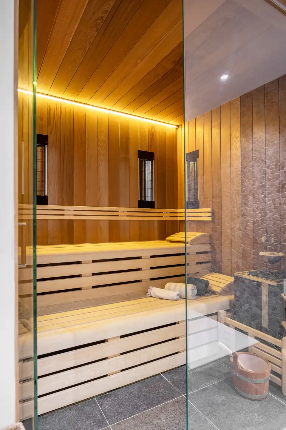 Gekoppelde herenwoningen op toplocatie in de stad !  foto 16