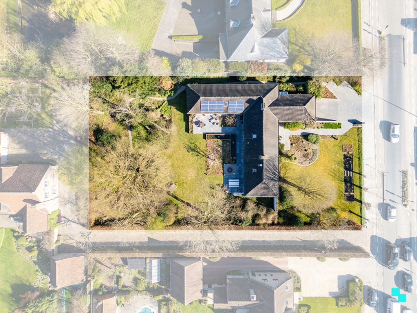 Hoofdfoto van de publicatie: Riante villa op perceel van 2.155m² te Bosmolens, Izegem