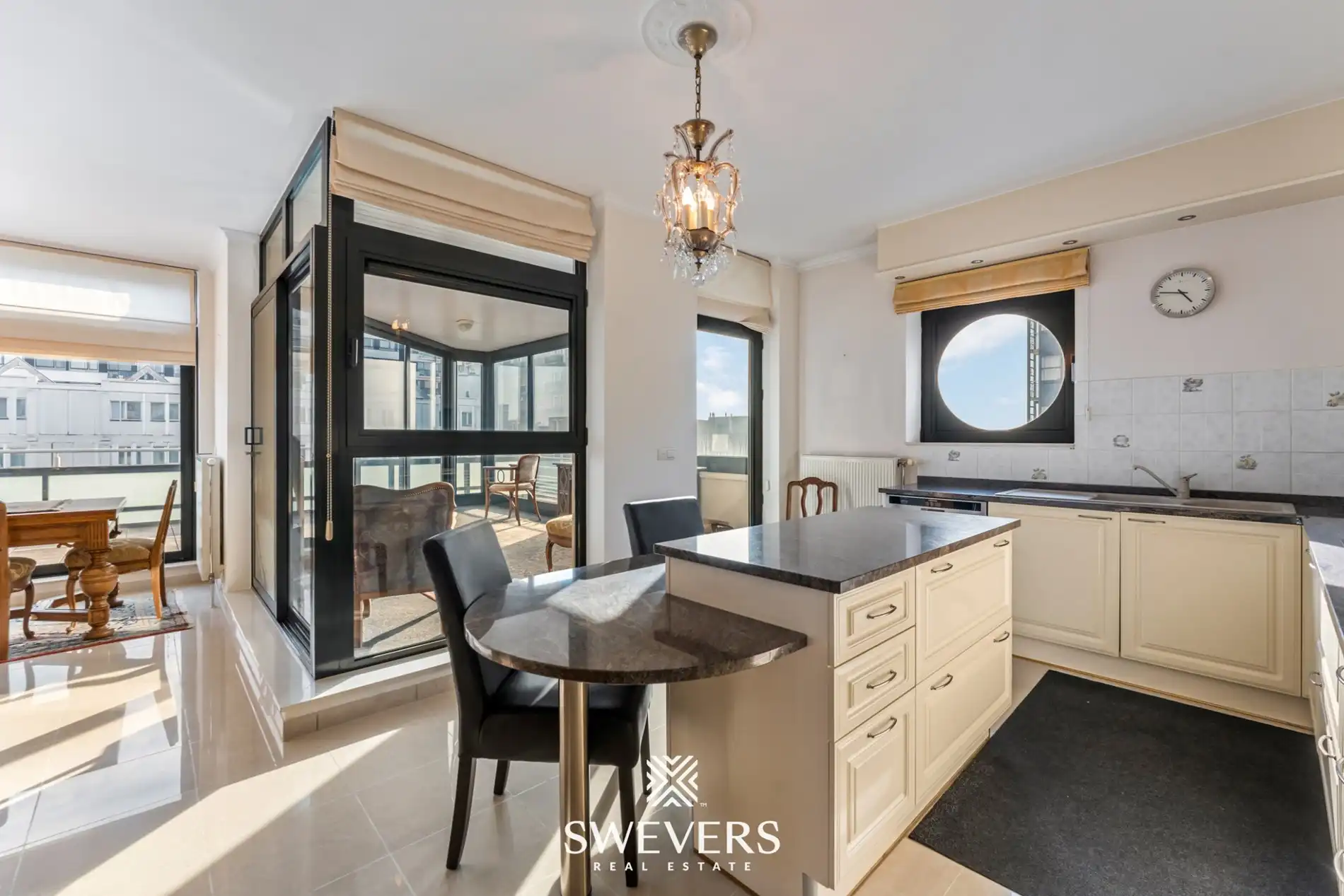 Dakappartement 123 m² met groot terras op toplocatie in Genk foto 9