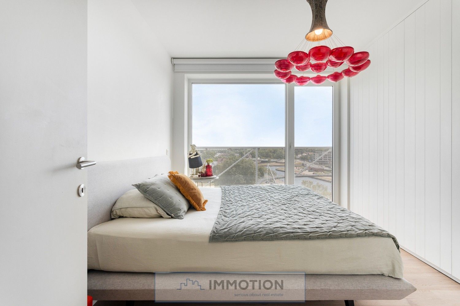 Comfortabel wonen met adembenemend uitzicht over de Leie en Kortrijk foto 11