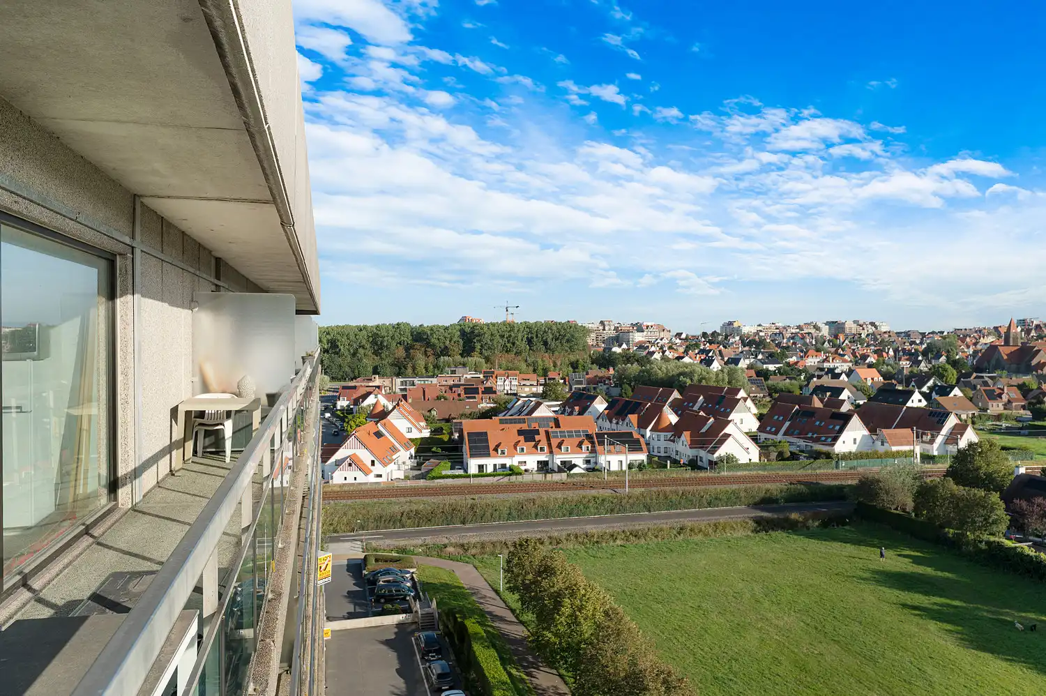 Appartement met open zichten en groot terras foto 11