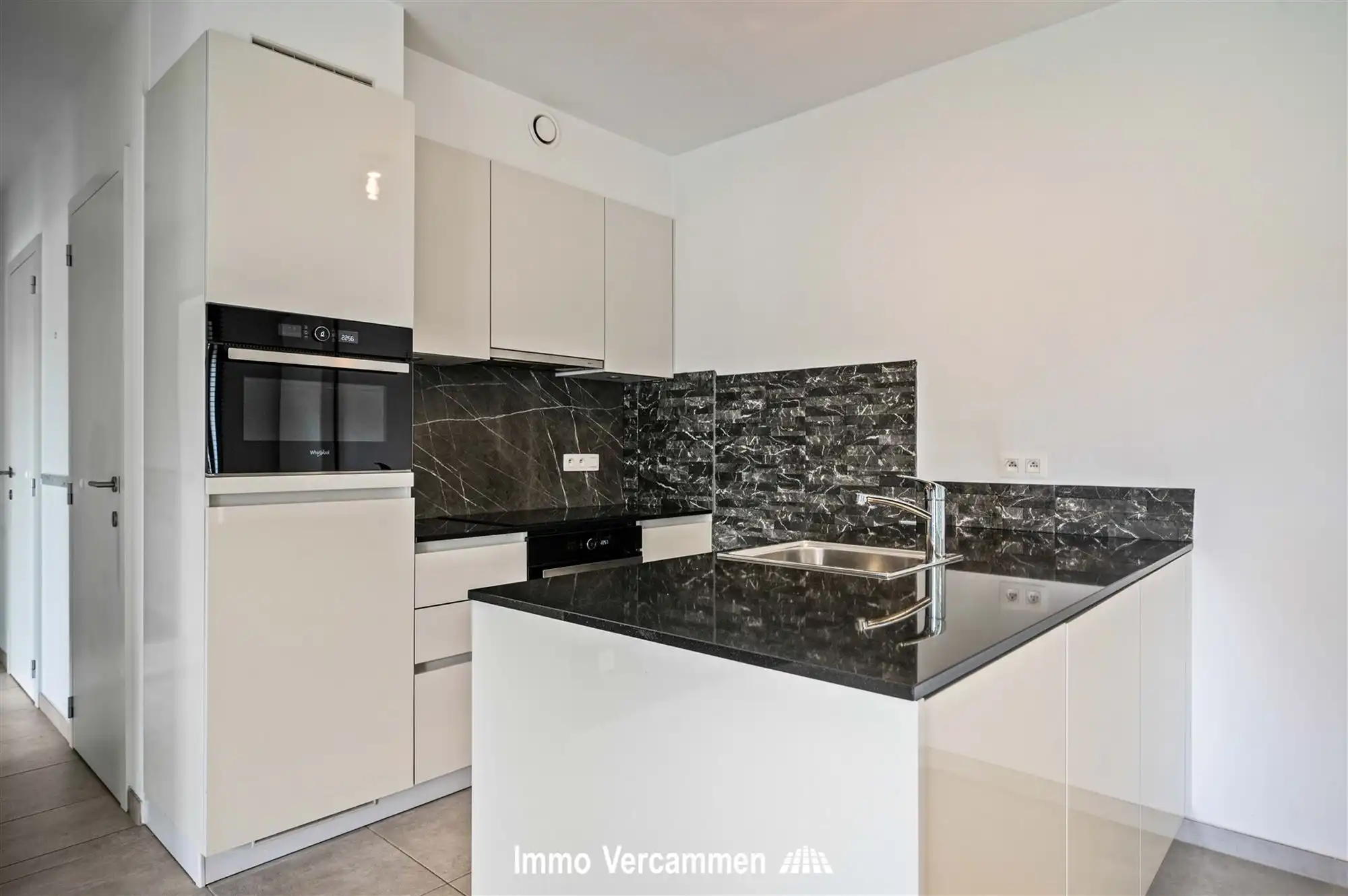Recent appartement met 2 SLPK te Bonheiden foto 4