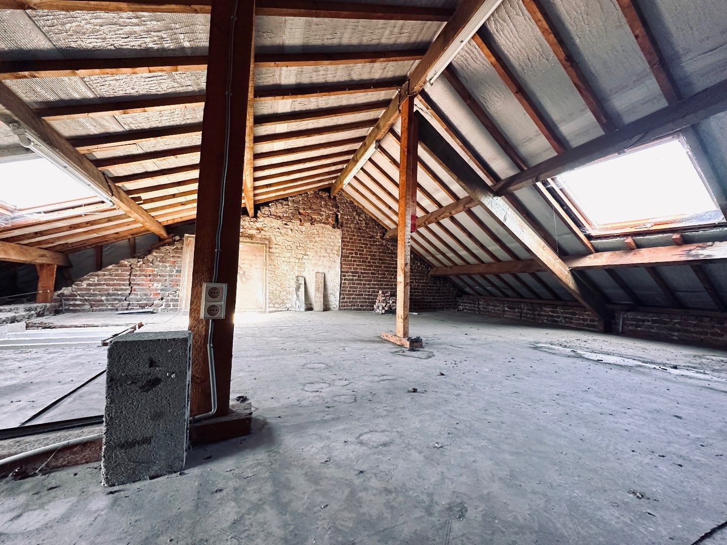 Ruime woning met grote tuin en prachtig groen uitzicht in het rustige Nerem foto 28
