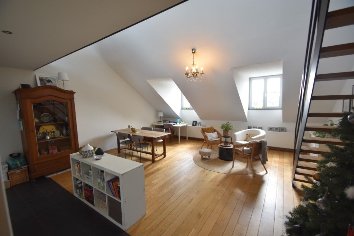 Luxueuze duplex in hartje Tongeren foto 2