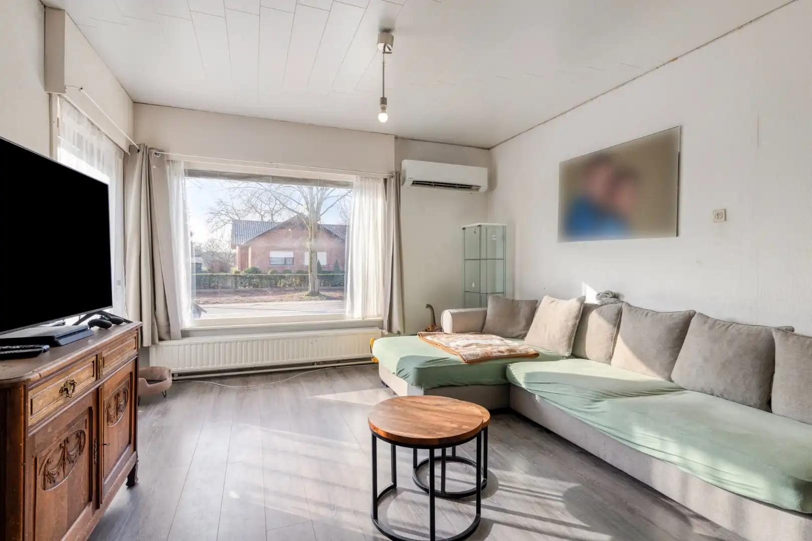 Te renoveren woning met 3 slpks op een prachtig perceel van 1.428 m² !  foto 3